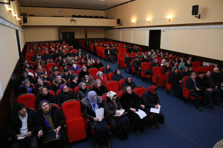 В Хунзахском район состоялось общерайонное родительское собрание об особенностях проведения ЕГЭ - 2018