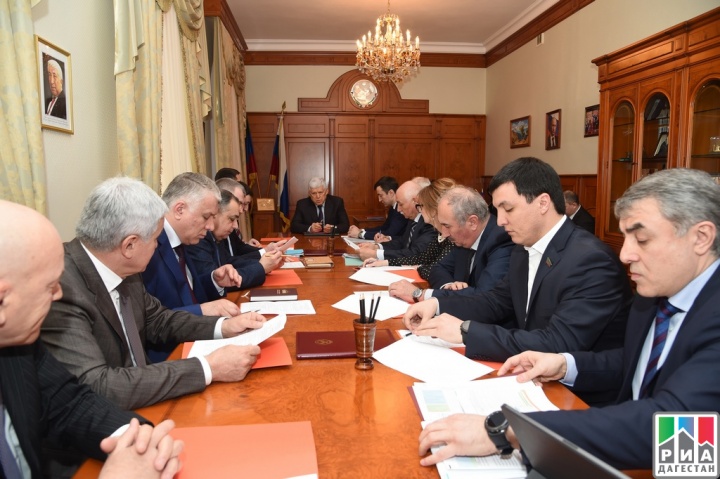 Депутаты проконтролируют подготовку документов для строительства социальных объектов в Дагестане.