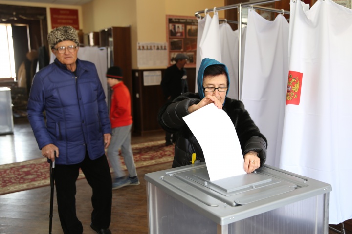 К 10 часам в Хунзахском районе проголосовало чуть более 5 % избирателей