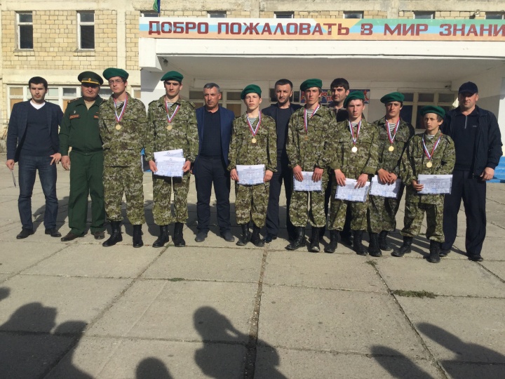 Команда Хунзахского района одержала победу в зональном этапе   военно-спортивной игры «А ну-ка, парни!»