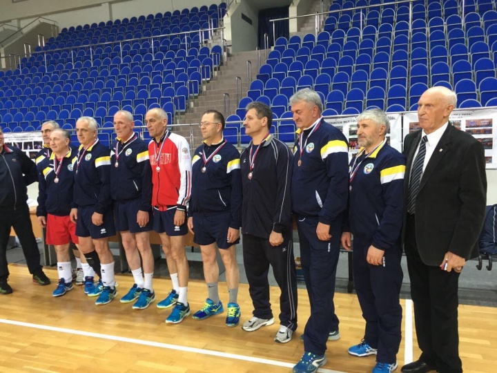 Дагестанские волейболисты ветераны стали призерами Кубка России