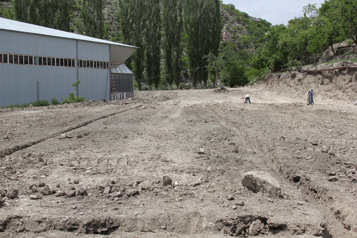 Строительство площадок для мини-футбола ведется в двух селах Хунзахского района
