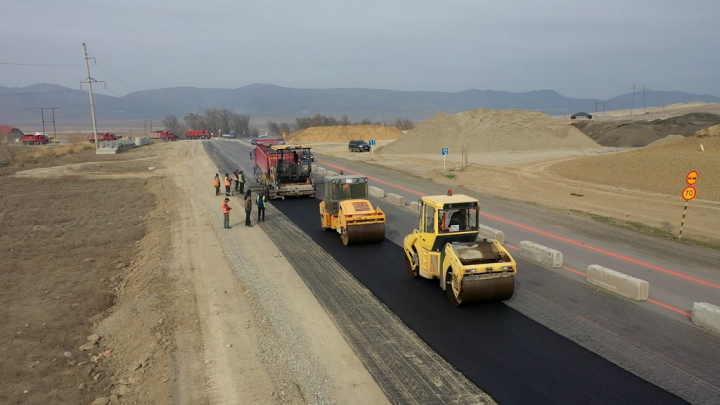 В Дагестане капитально ремонтируют дорогу, ведущую ко многим туристическим объектам региона