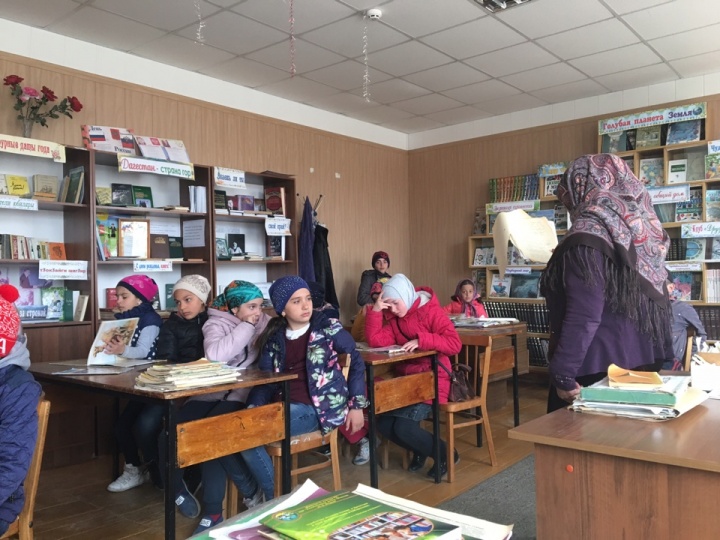 В Детской библиотеке Хунзахской МЦБ прошла "Неделя детской книги"