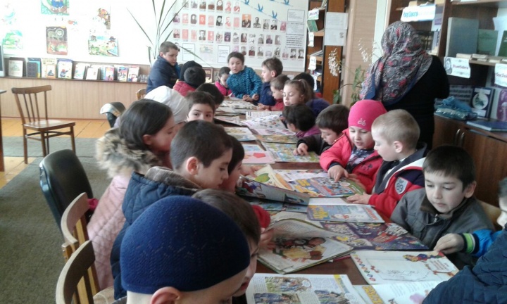 Воспитанники детского сада «Малыш» провели экскурсию в Детскую библиотеку
