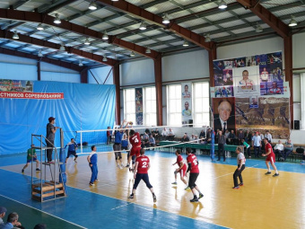 Турнир по волейболу памяти Гаджи Абдулаева прошел в Хунзахском районе