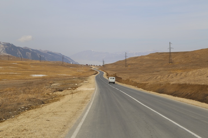 В Хунзахском районе Дагестана идет строительство автодороги к туристическому комплексу «Матлас»