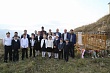 Глава МР "Хунзахский район" Нурмагомед Задиев посетил могилу русской учительницы